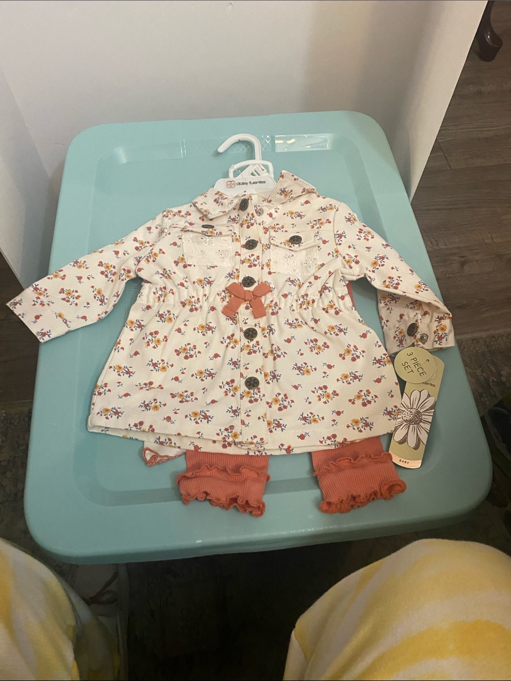 Daisy Fuentes Cream Floral 2-Piece Pajama Set with Coral Trim